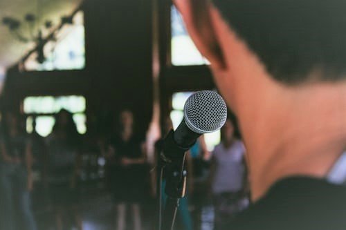 How to Manage Emotions in a Speech - Global Public Speaking